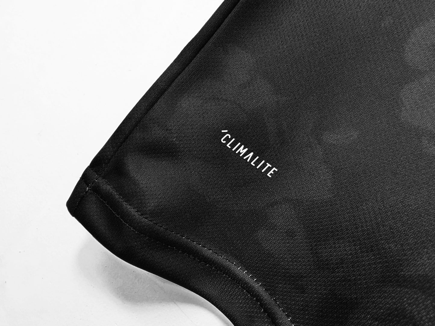 Maillot extérieur de Manchester United 2019-2020, deuxième version, noir