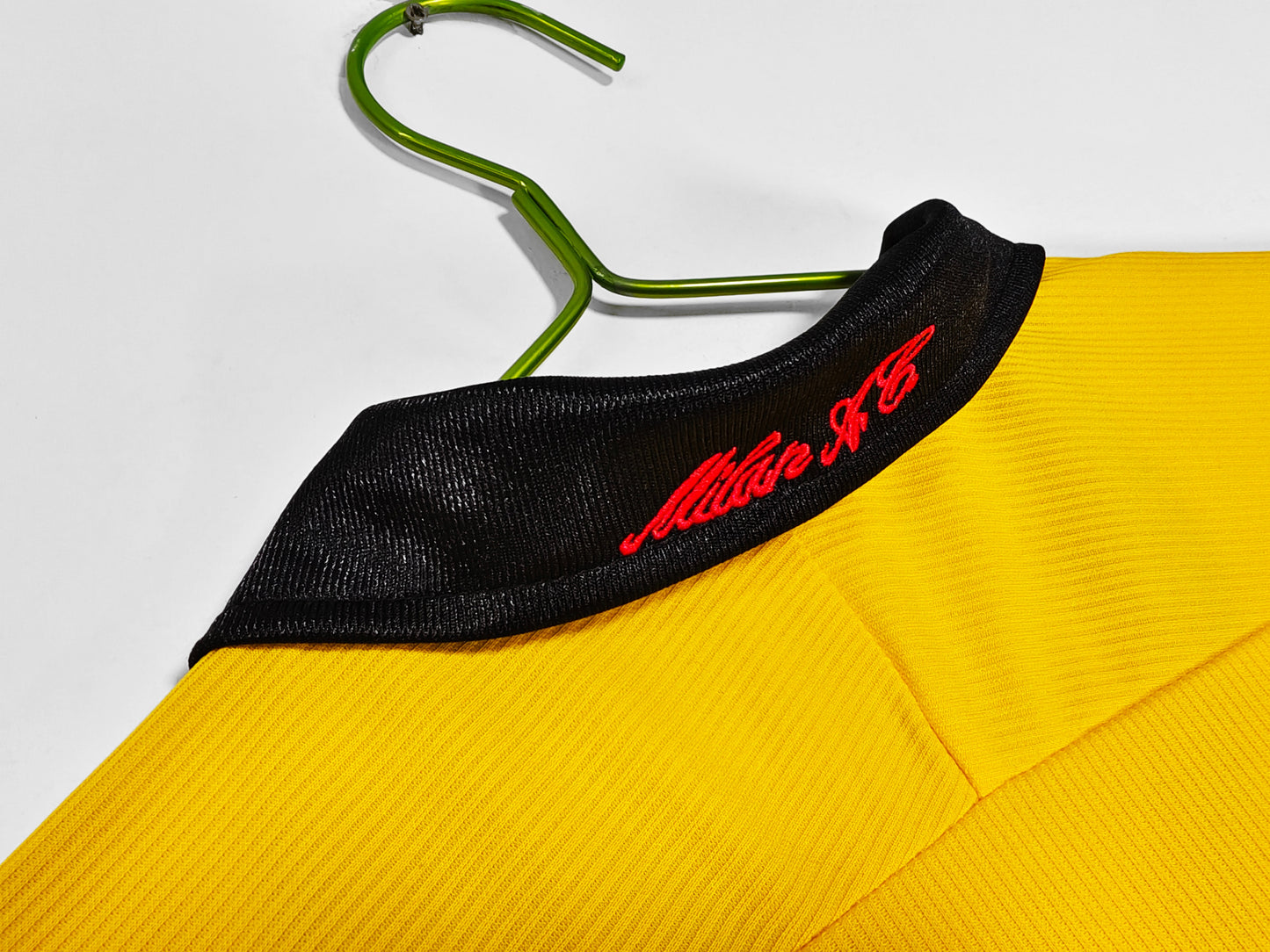 AC Milan 1999-2000 Away Yellow Jersey