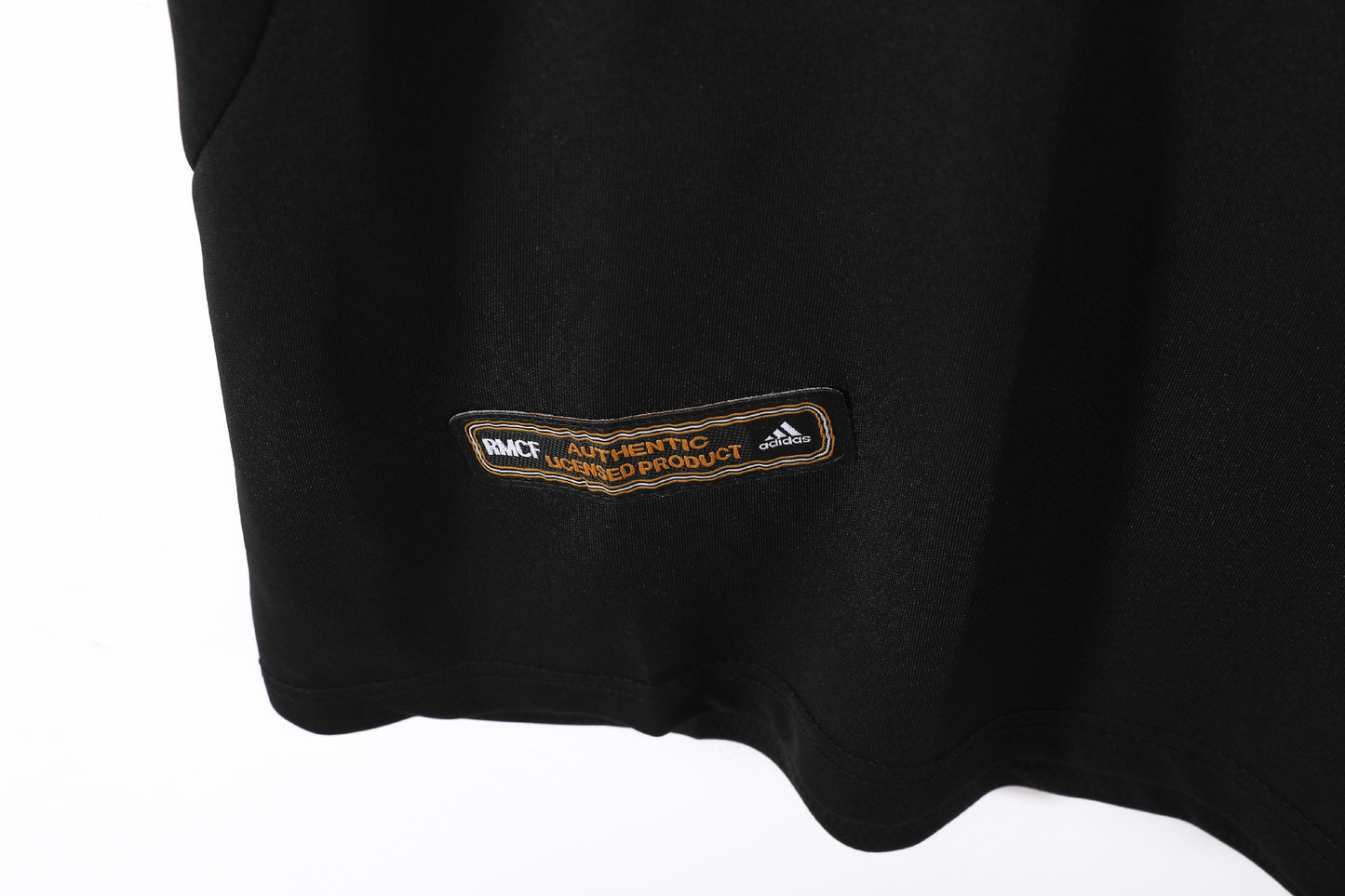 Maillot de foot rétro extérieur Real Madrid 2001-2002