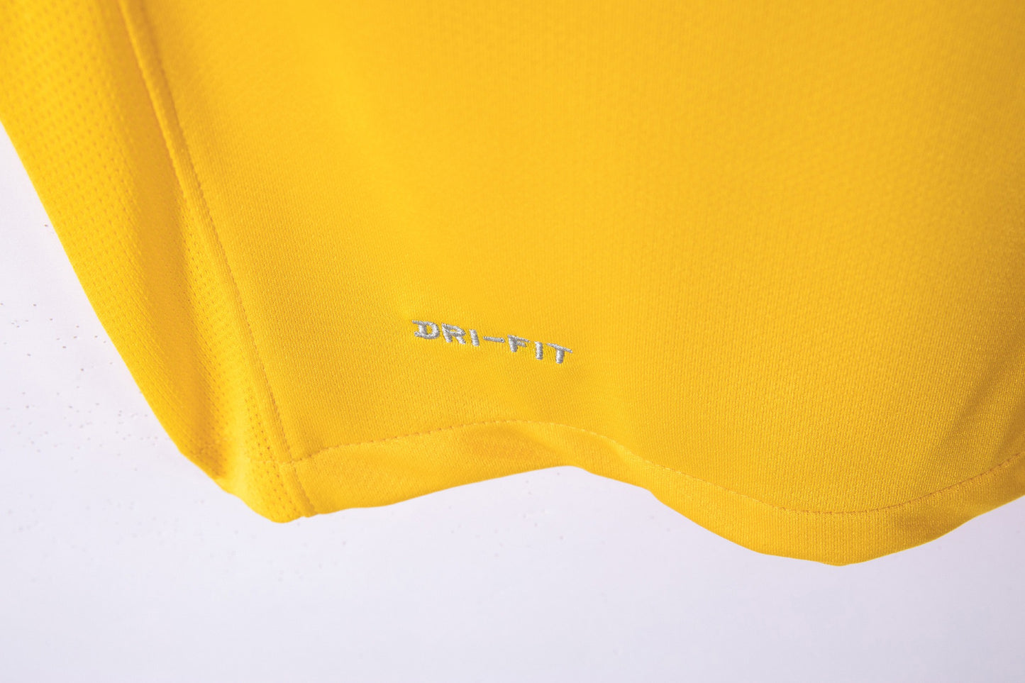 Maillot de foot rétro domicile Brésil 2010