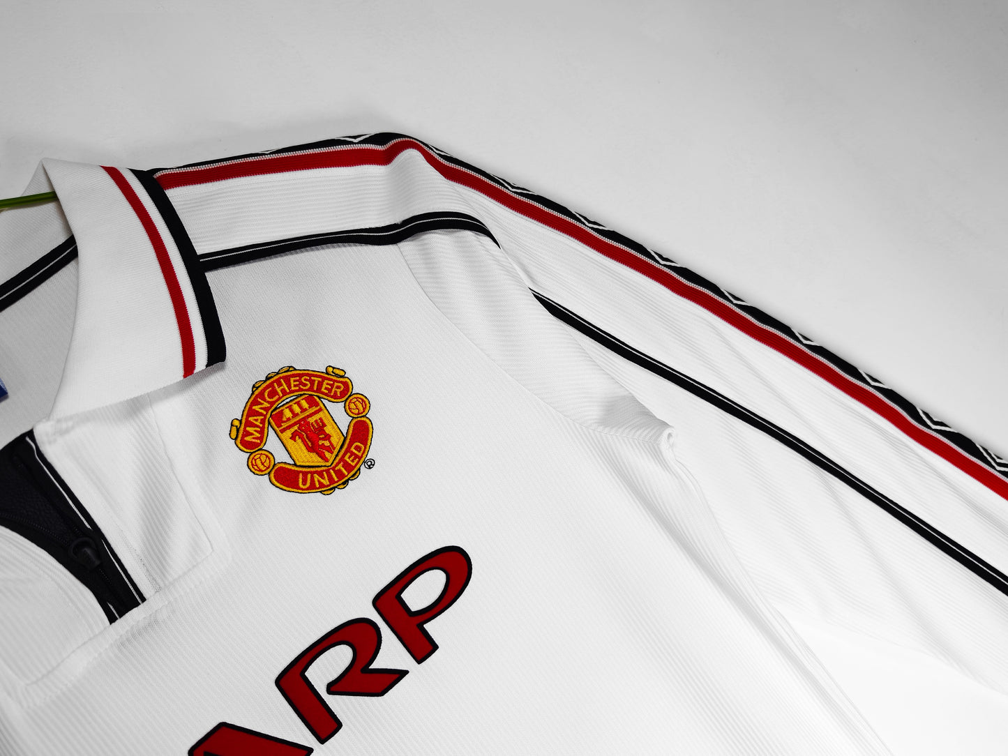 Maillot extérieur blanc à manches longues Manchester United 1998-1999