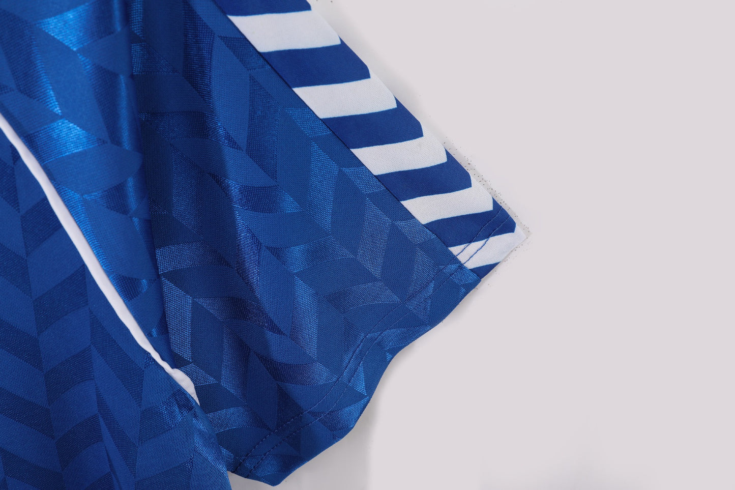 Camiseta de Fútbol Retro de Visitante del Real Madrid 1986-1987