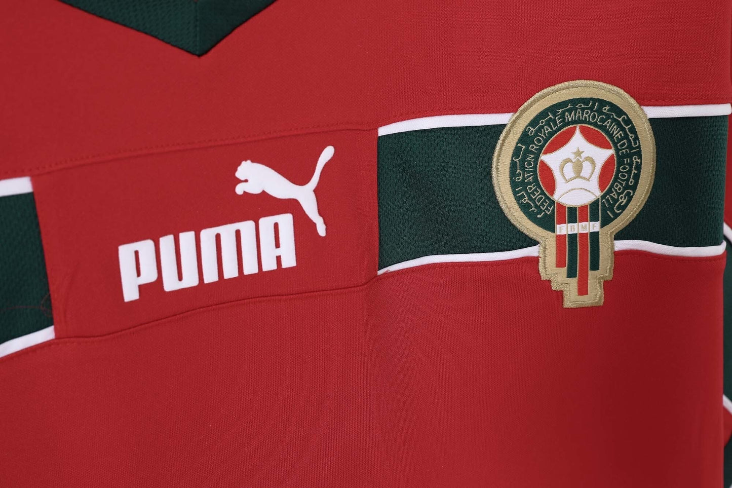 Camiseta de fútbol retro roja de Marruecos 1998