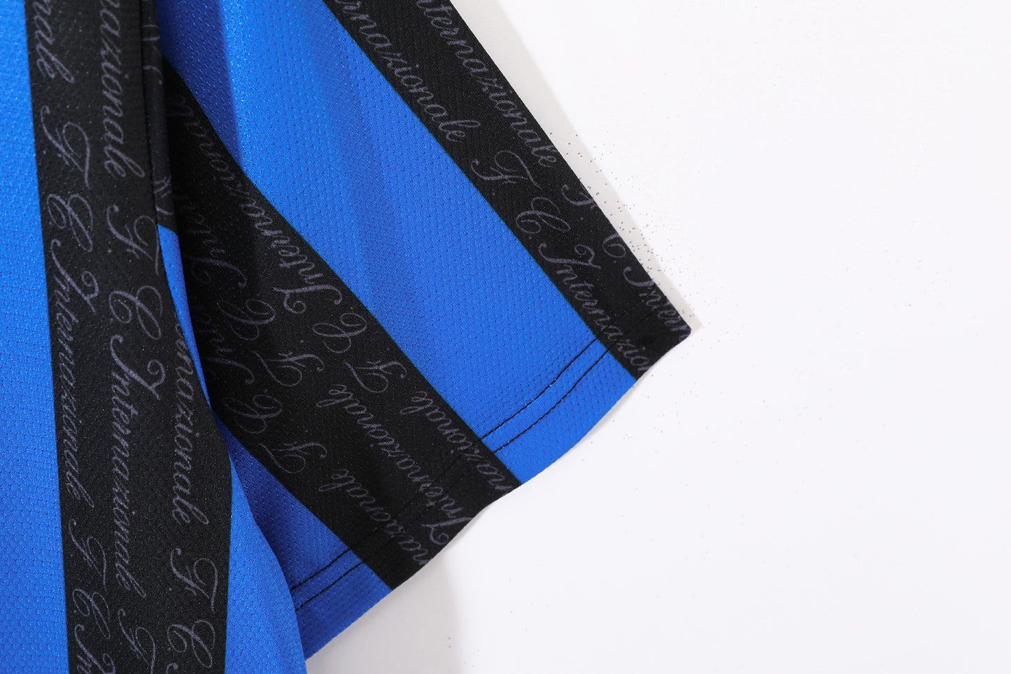 Camiseta de fútbol retro del Inter de Milán 1997-1998 local