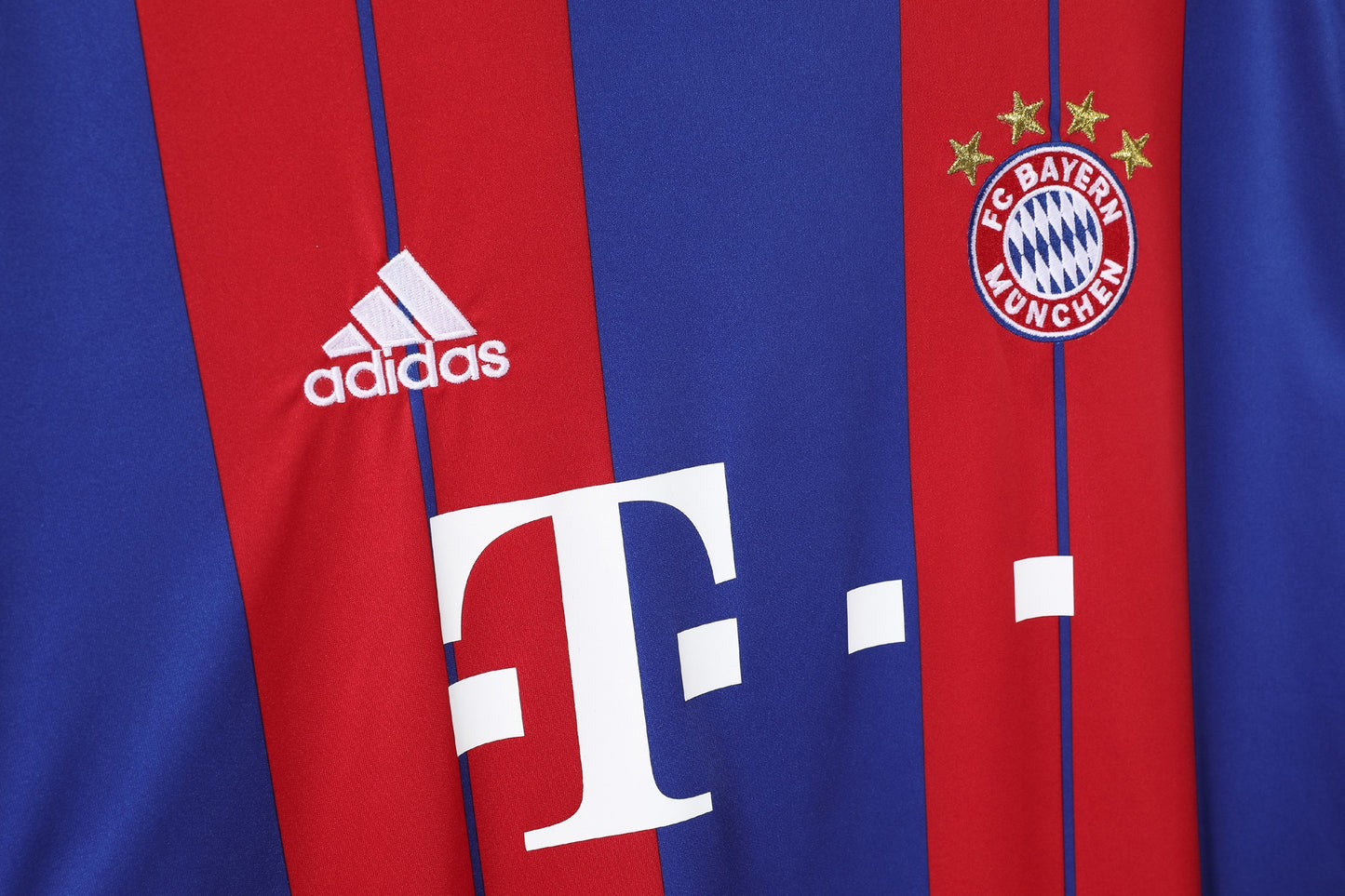 Bayern Munich 2014-2015 Home Retro Football Shirt
