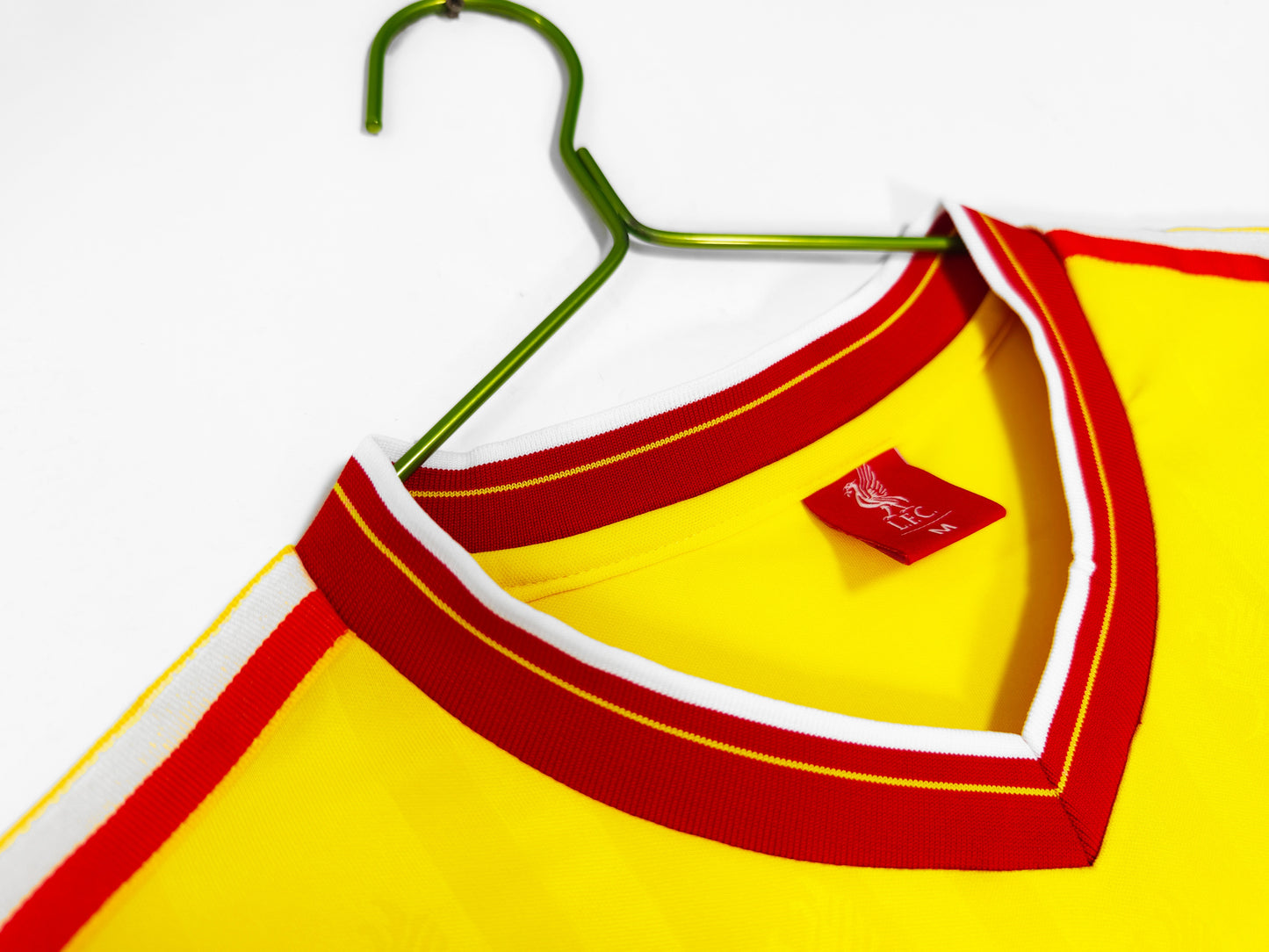 Maillot Jaune Extérieur de Liverpool 1985-1986