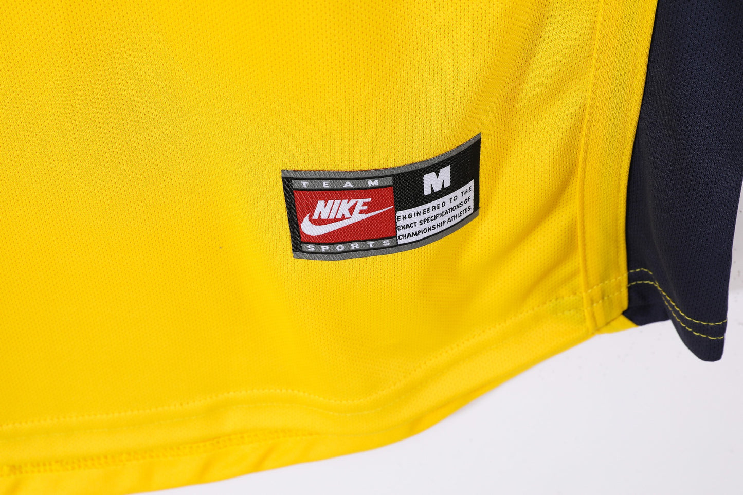 Maillot jaune extérieur Arsenal 2000-2001