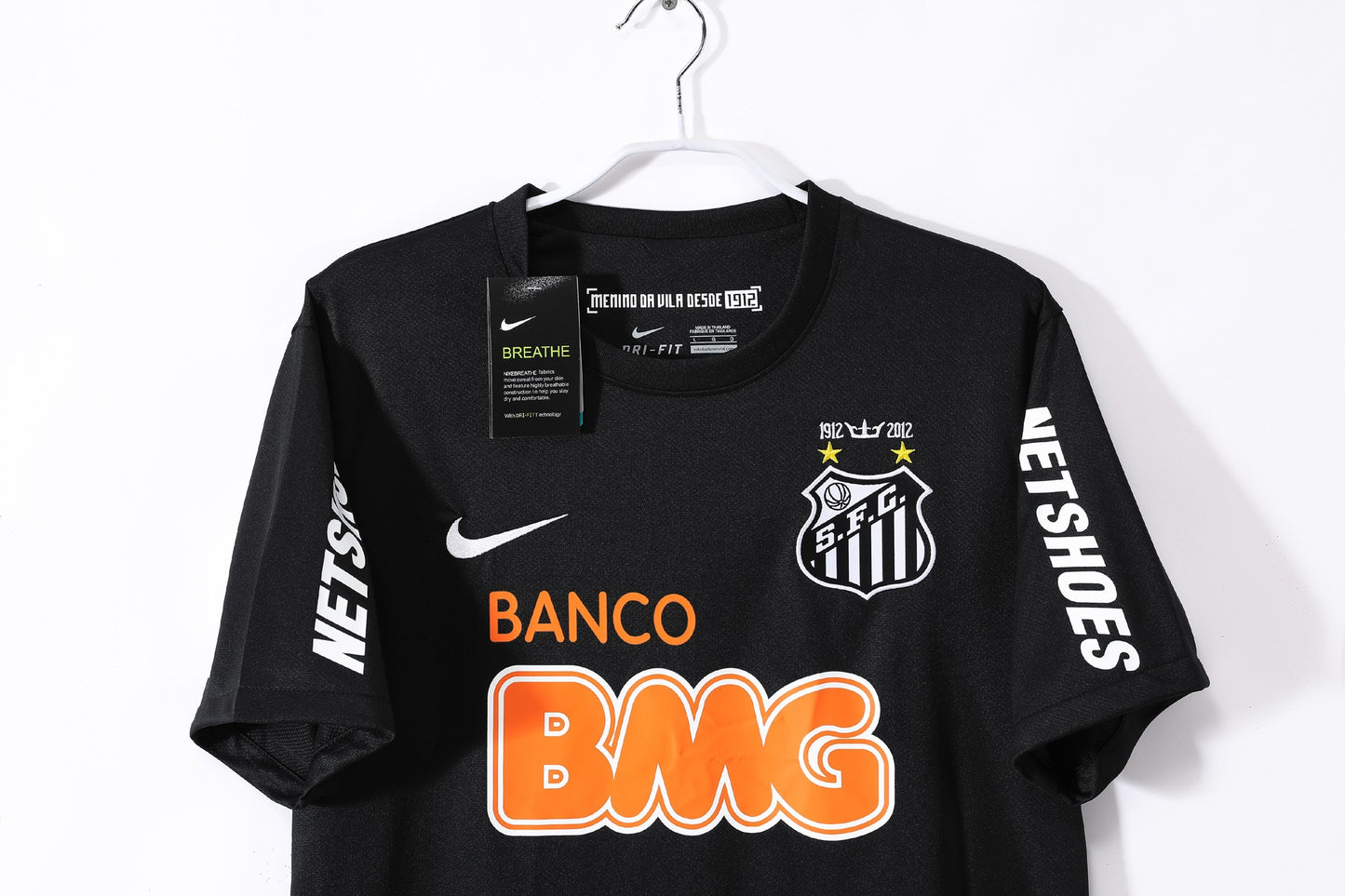 Camiseta de fútbol retro negra de visitante del Santos 2012-2013