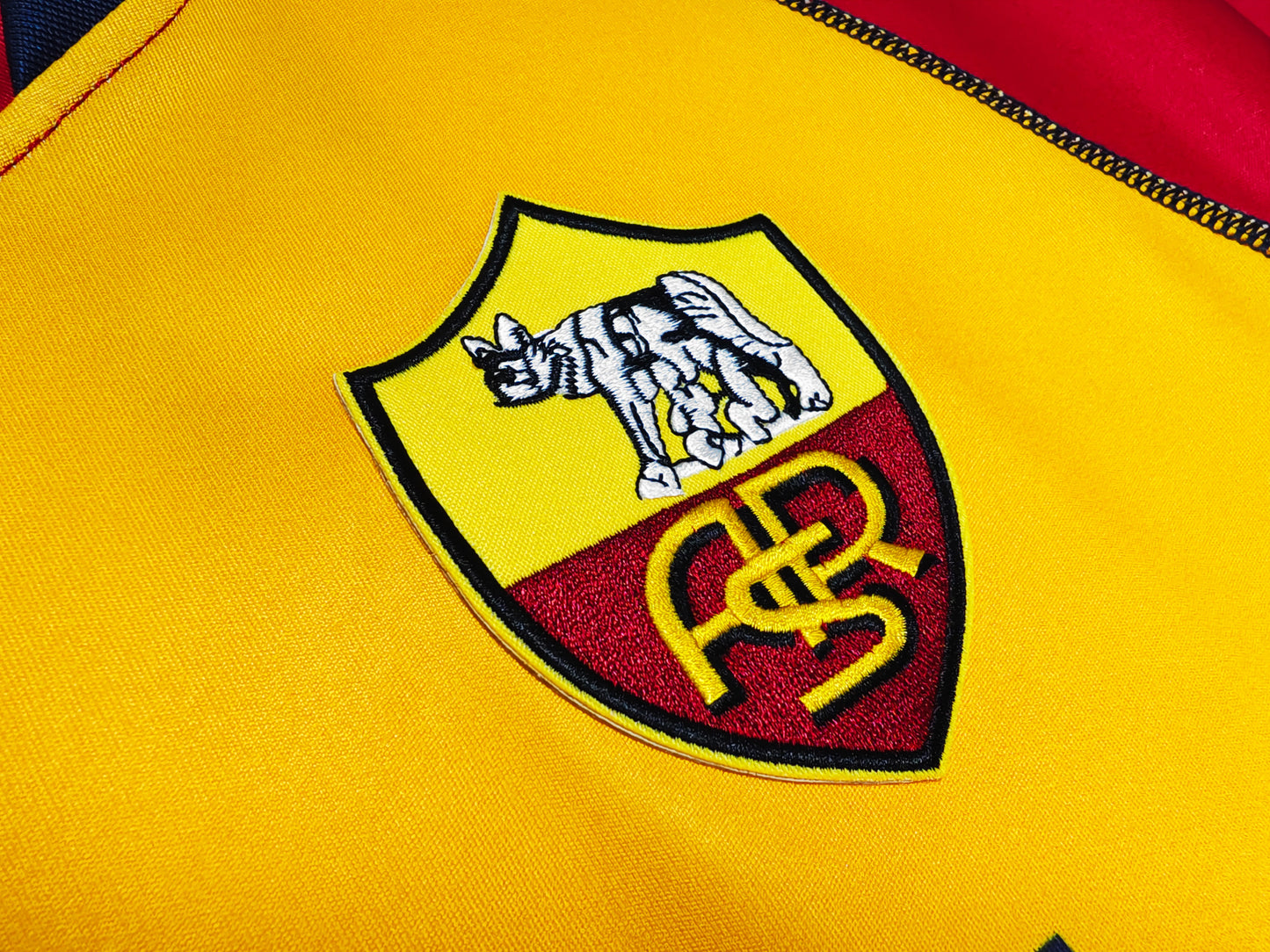 Roma 2000-2001 Home Jersey
