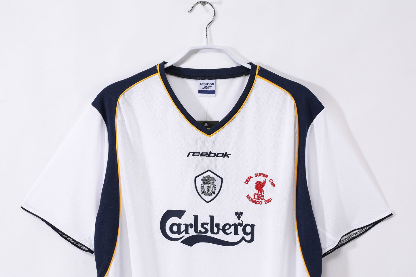 Camiseta retro de fútbol de visitante del Liverpool 2001-2002
