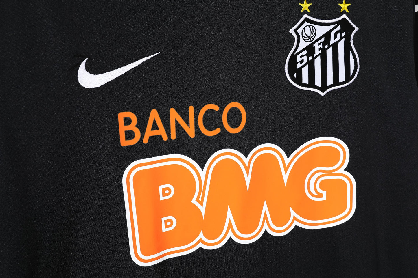 Camiseta de Fútbol Retro Santos 2012-2013 Visitante Negra con Charreteras