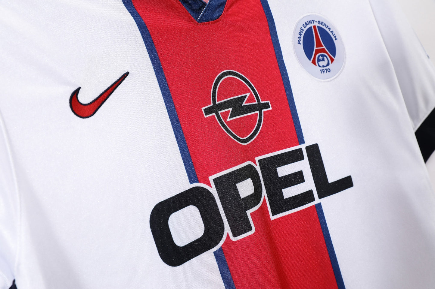 Camiseta de fútbol retro del Paris Saint-Germain 1998-1999 para visitante