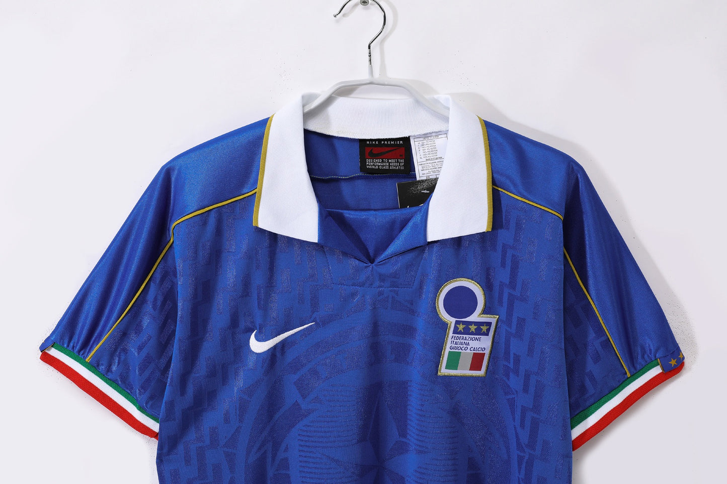 Camiseta de fútbol retro local Italia 1995
