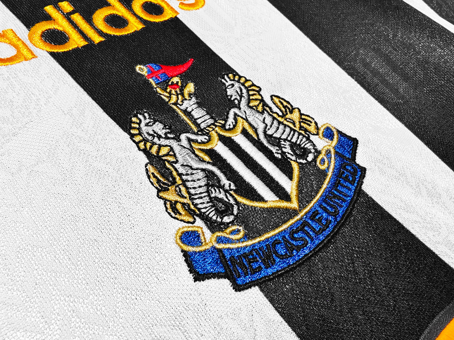 Maillot domicile de Newcastle United 1997-1999