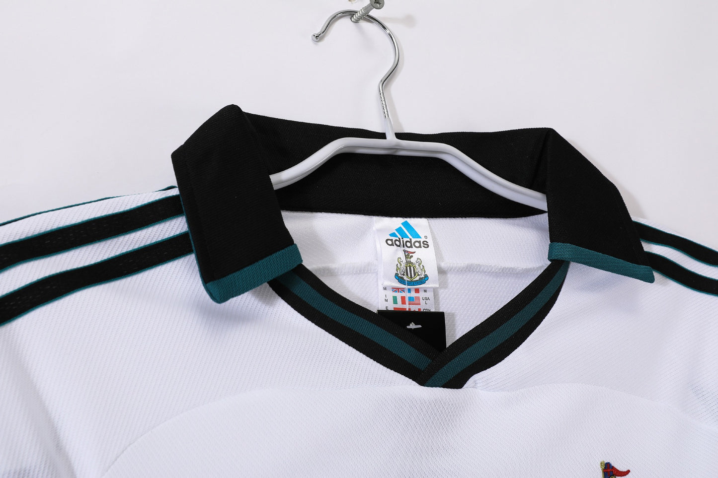 Maillot de football rétro extérieur Newcastle United 1999-2000