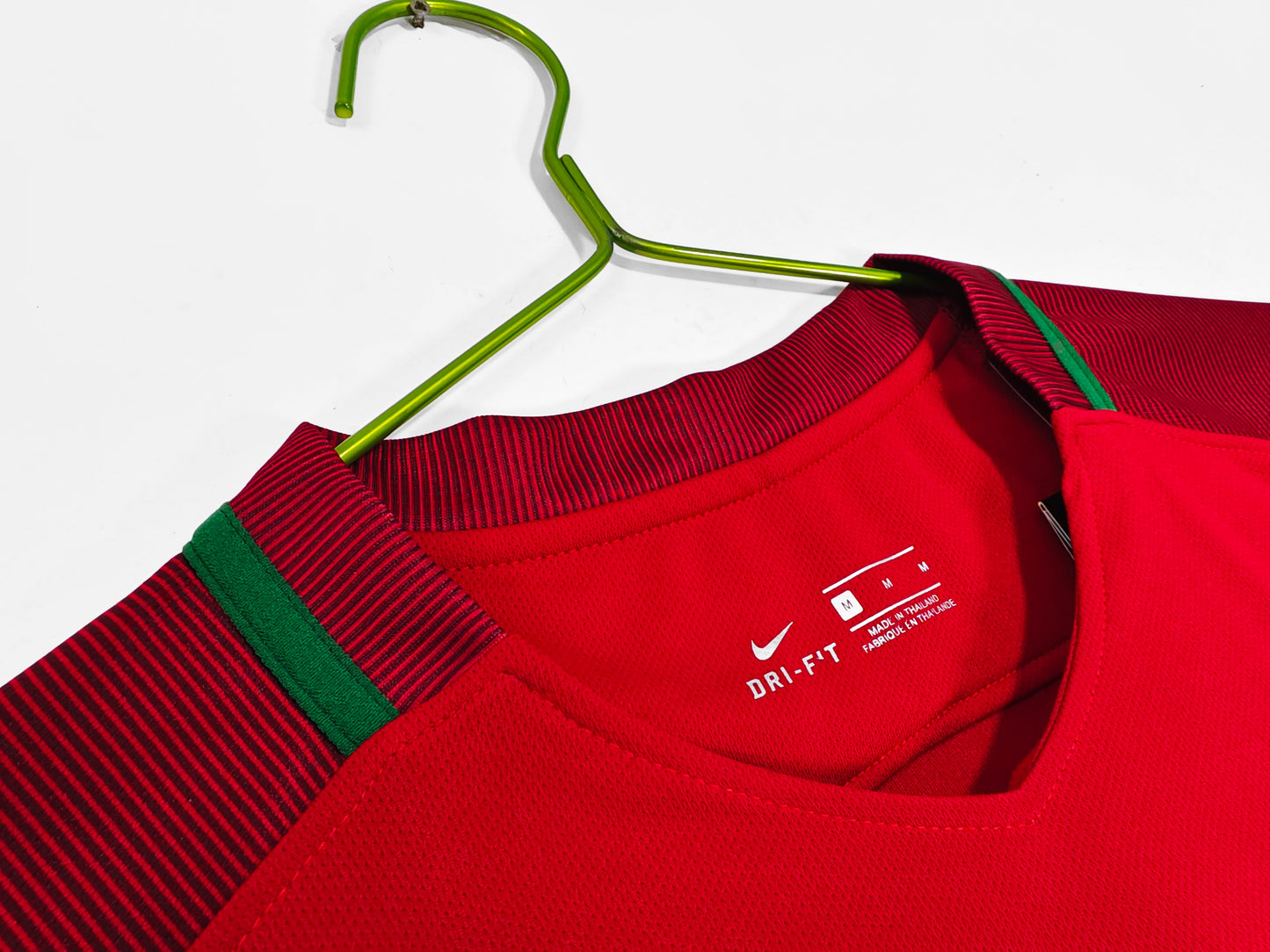 Camiseta de manga larga de Portugal 2016 para el hogar