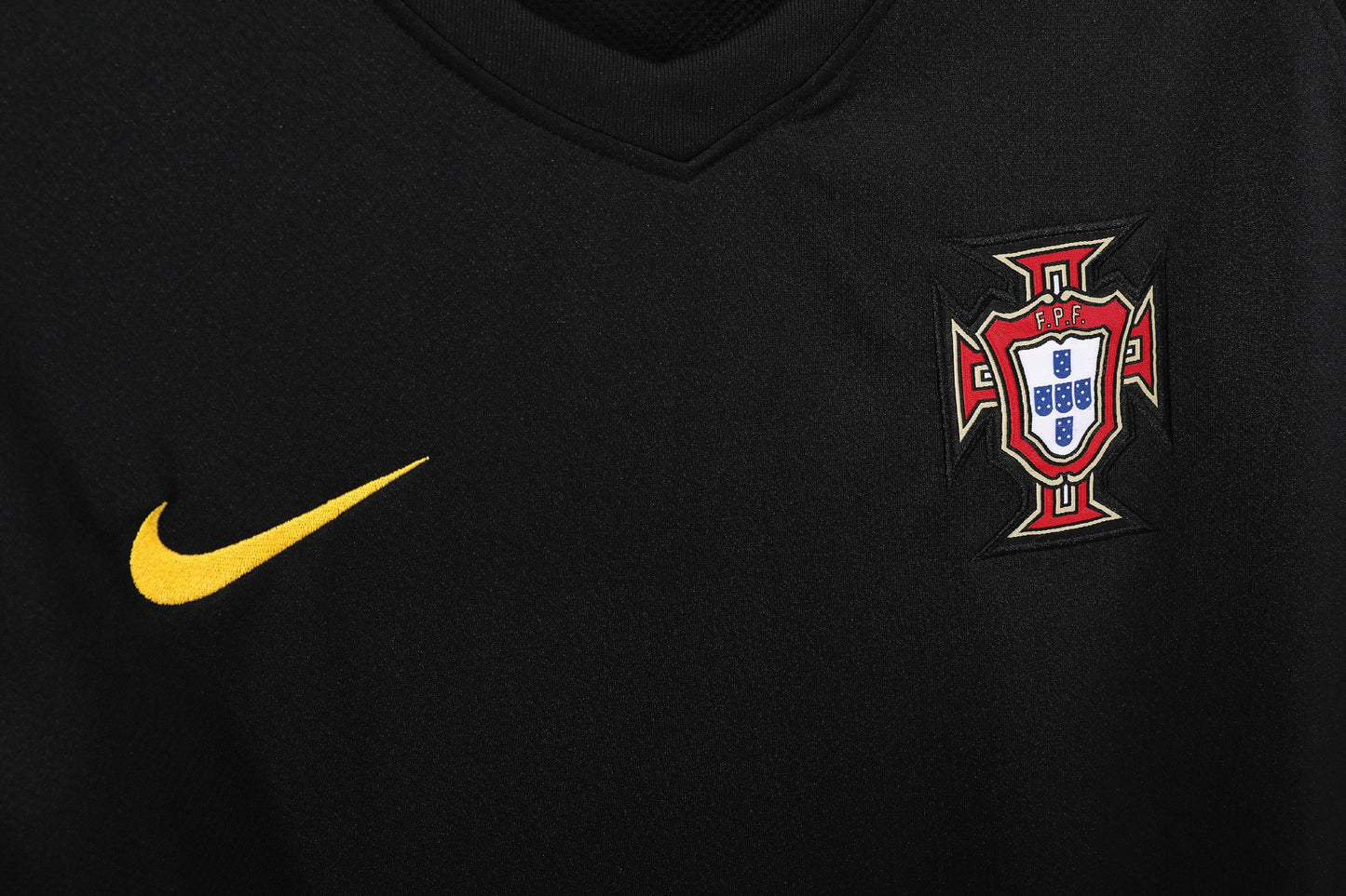 Portugal 2006 Away Retro Football Shirt