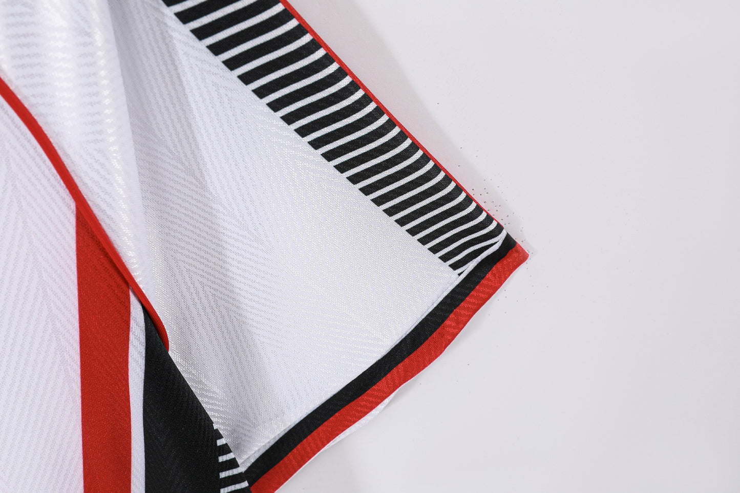 AC Milan 1997-1998 Away White Jersey