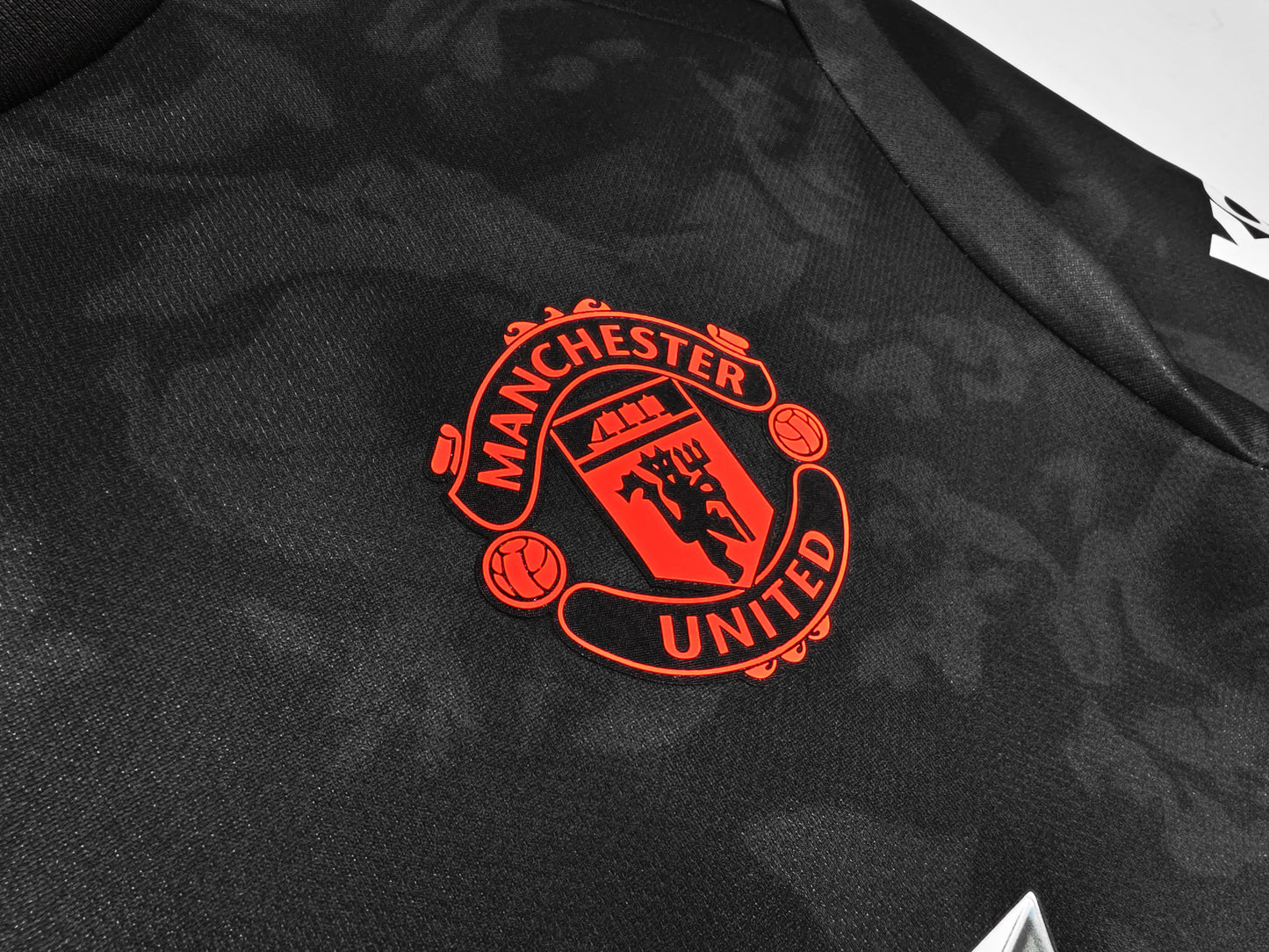 Maillot extérieur de Manchester United 2019-2020, deuxième version, noir
