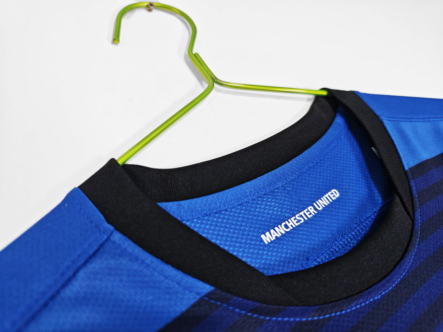 Maillot extérieur bleu Manchester United 2011-2012