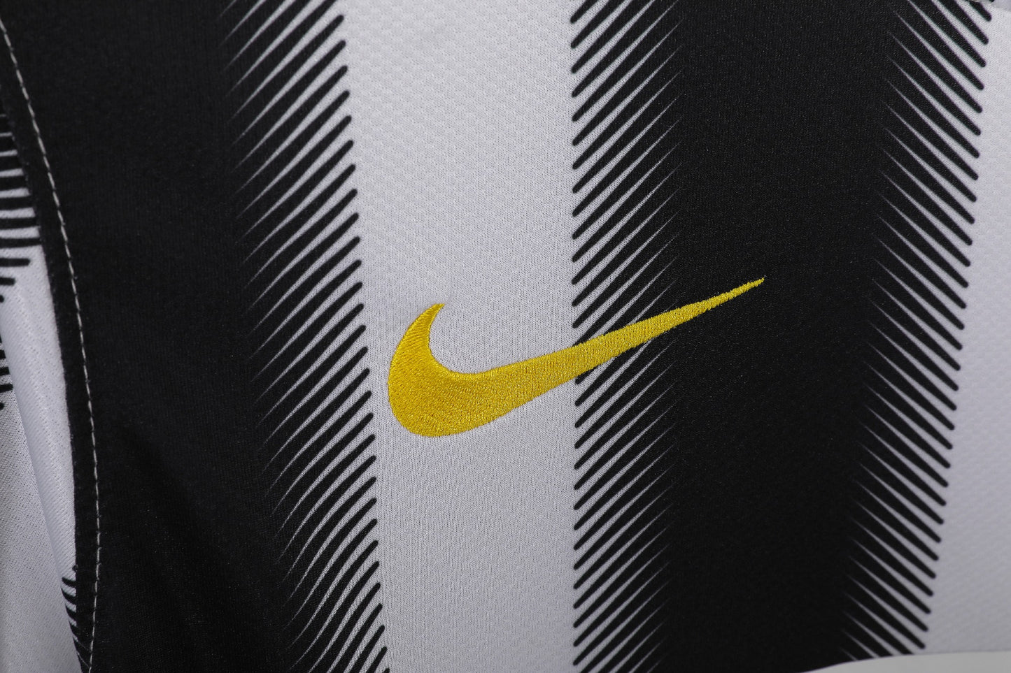 Camiseta Local Juventus 2011-2012