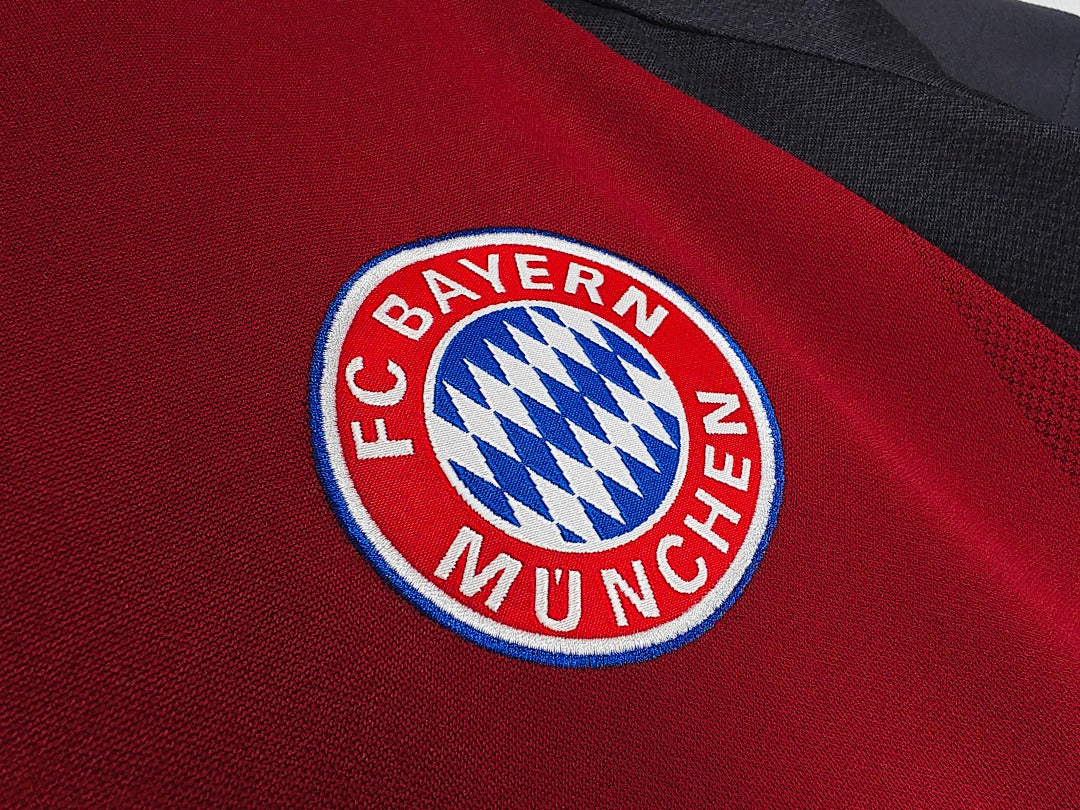 Bayern Munich 2001-2002 Home Jersey