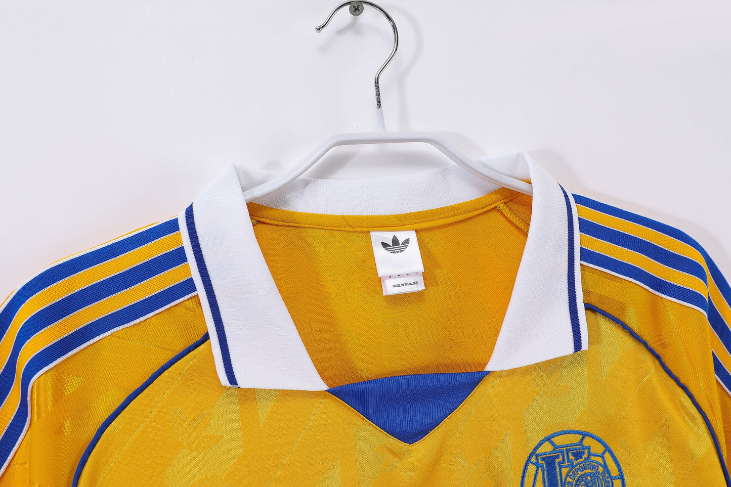 Camiseta de local del 65 aniversario de Tigres 2010