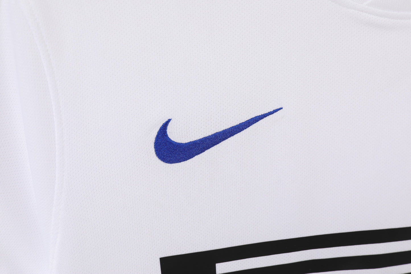 Camiseta blanca de visitante del Inter de Milán 2010-2011