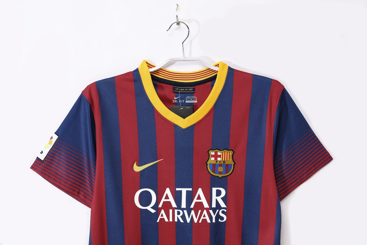 Barcelona 2013-2014 Home Retro Football Shirt