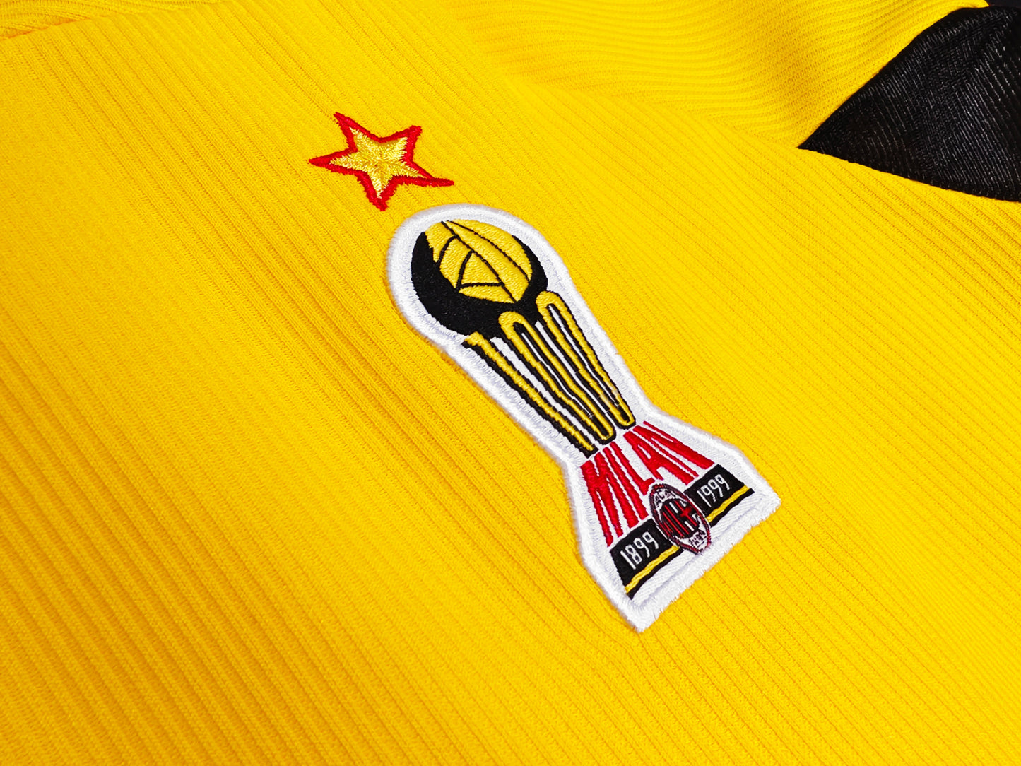 AC Milan 1999-2000 Away Yellow Jersey