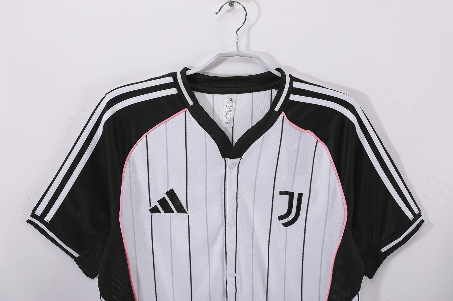 Camiseta de béisbol de la Juventus 2025
